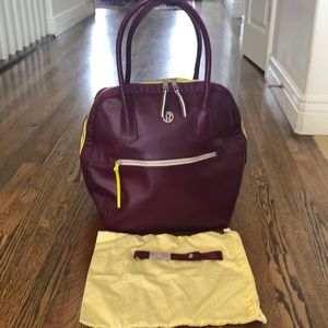 Lululmon bag- used in great condition.